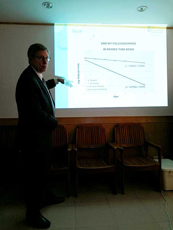 PTLP公司CEO James先生做Bookkeeper脫酸保護技術(shù)講解 PTLP公司CEO James先生做Bookkeeper脫酸保護技術(shù)講解