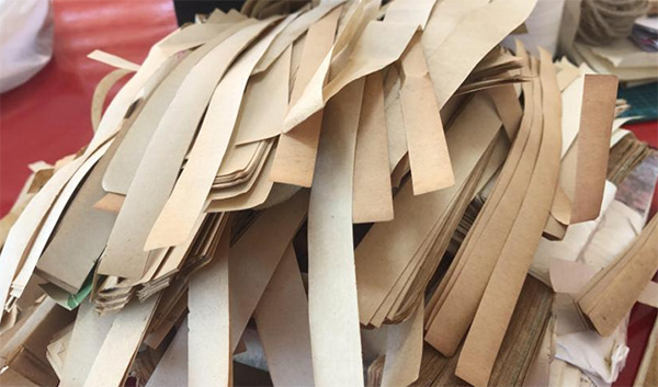 廢舊雜志邊條 廢舊雜志邊條