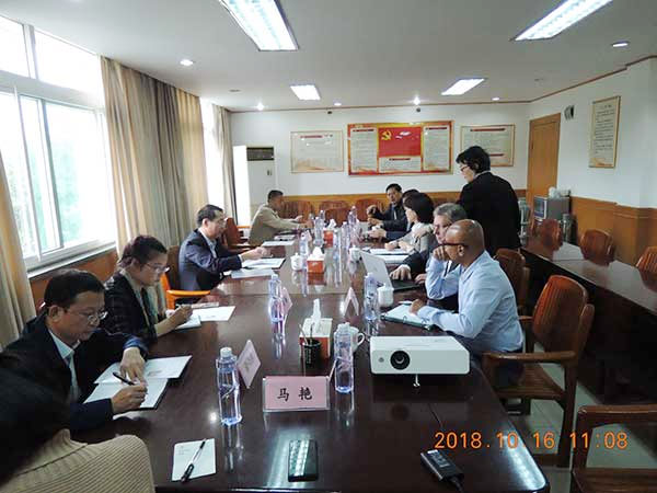 在安徽省檔案局進行技術(shù)交流 在安徽省檔案局進行技術(shù)交流