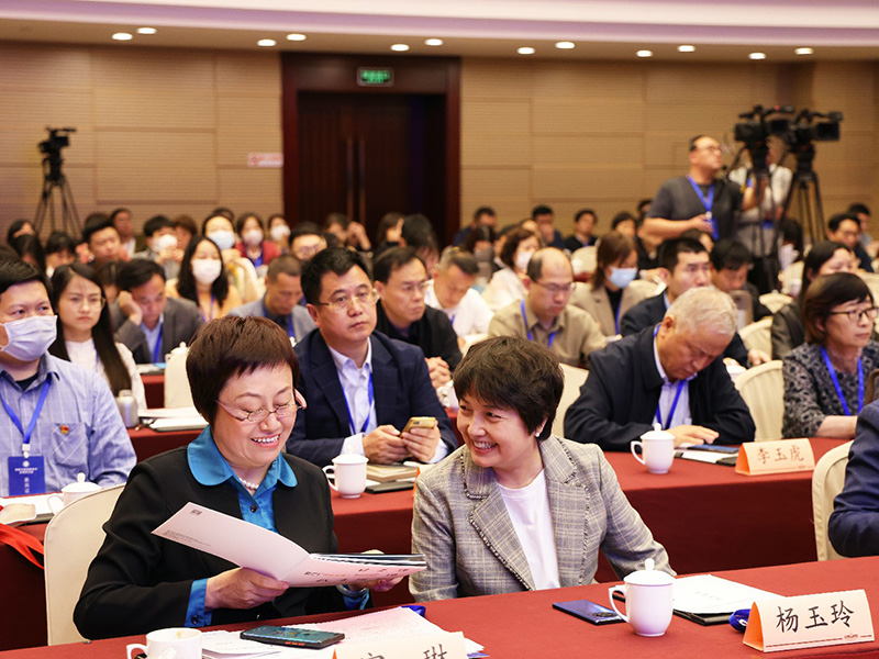 檔案文獻(xiàn)脫酸技術(shù)應(yīng)用研討會-會議現(xiàn)場 檔案文獻(xiàn)脫酸技術(shù)應(yīng)用研討會-會議現(xiàn)場